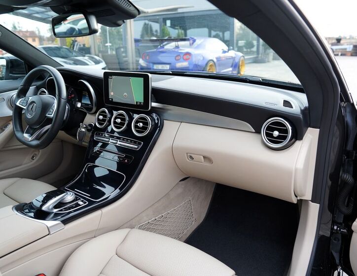 Mercedes-Benz Třídy C 24