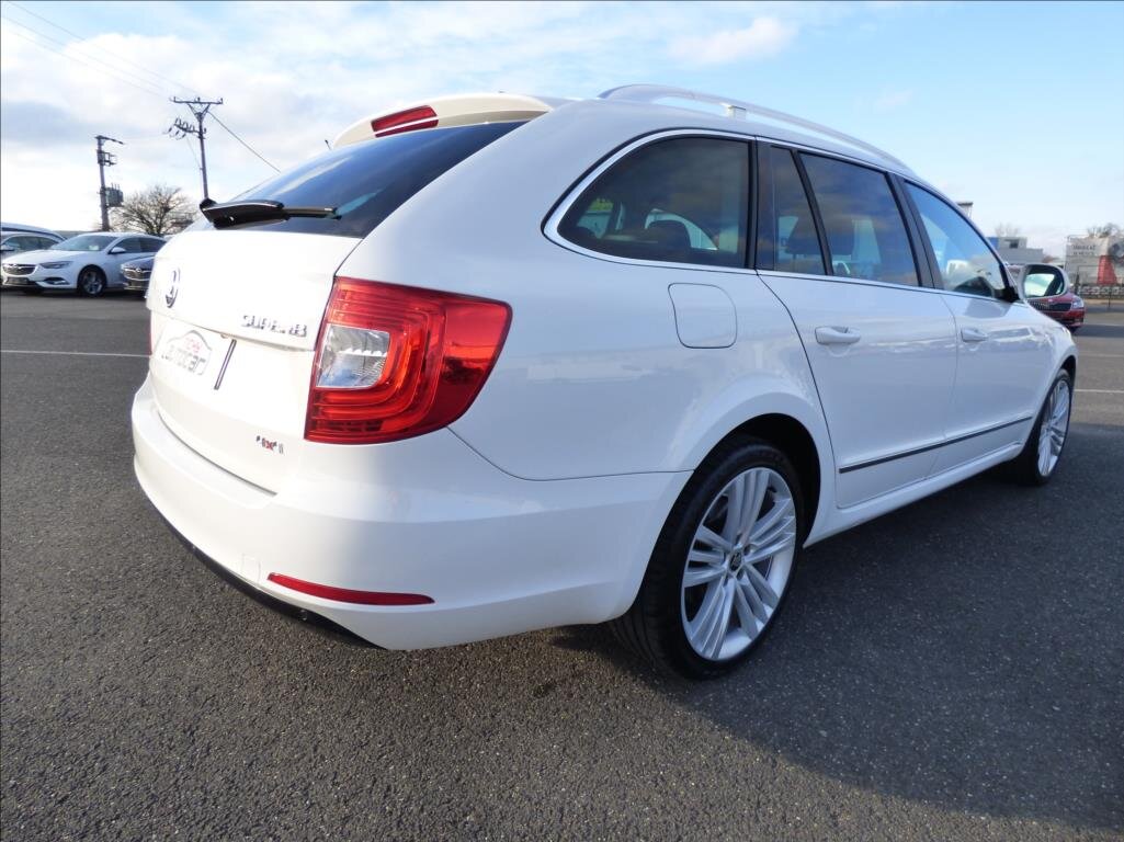 Škoda Superb Kombi 2,0 l 125 kw