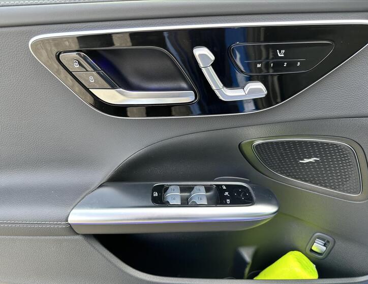 Mercedes-Benz Třídy C 12