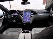Tesla Model S 21