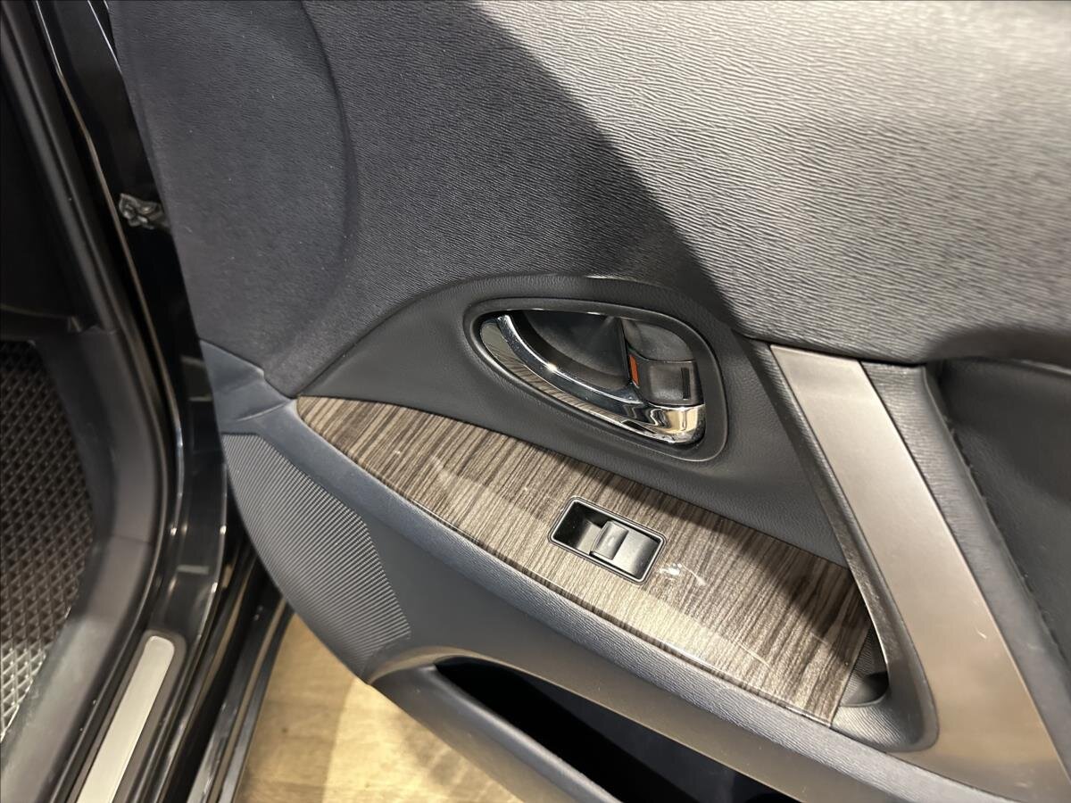 Toyota Avensis Kombi 2,0 l 91 kw