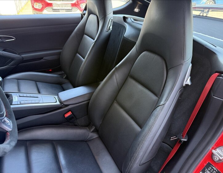 Porsche Cayman Kupé 3,4 l 239 kw