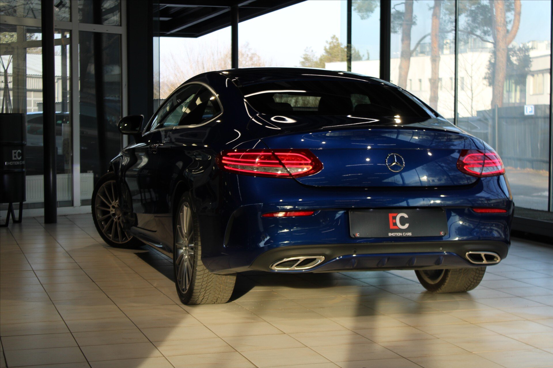 Mercedes-Benz Třídy C Kupé 2,1 l 150 kw