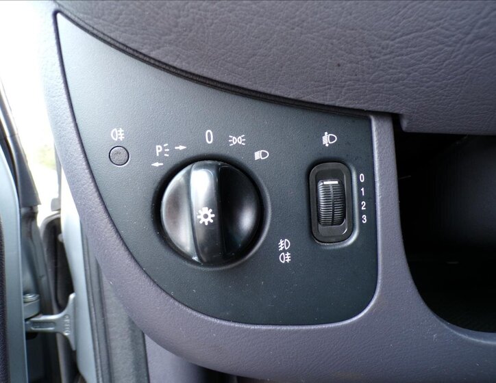 Mercedes-Benz Třídy A Kombi 1,6 l 75 kw