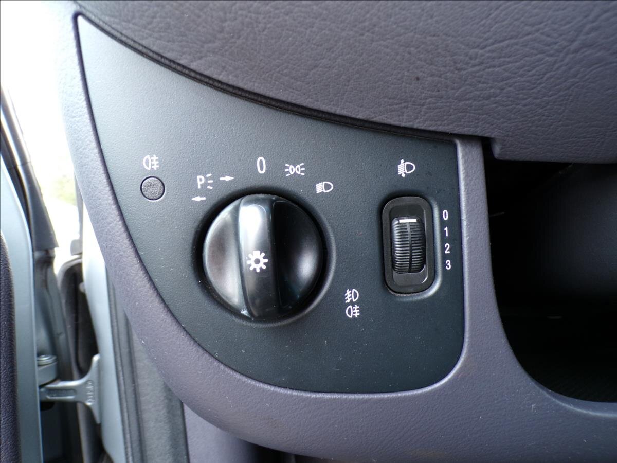 Mercedes-Benz Třídy A Kombi 1,6 l 75 kw