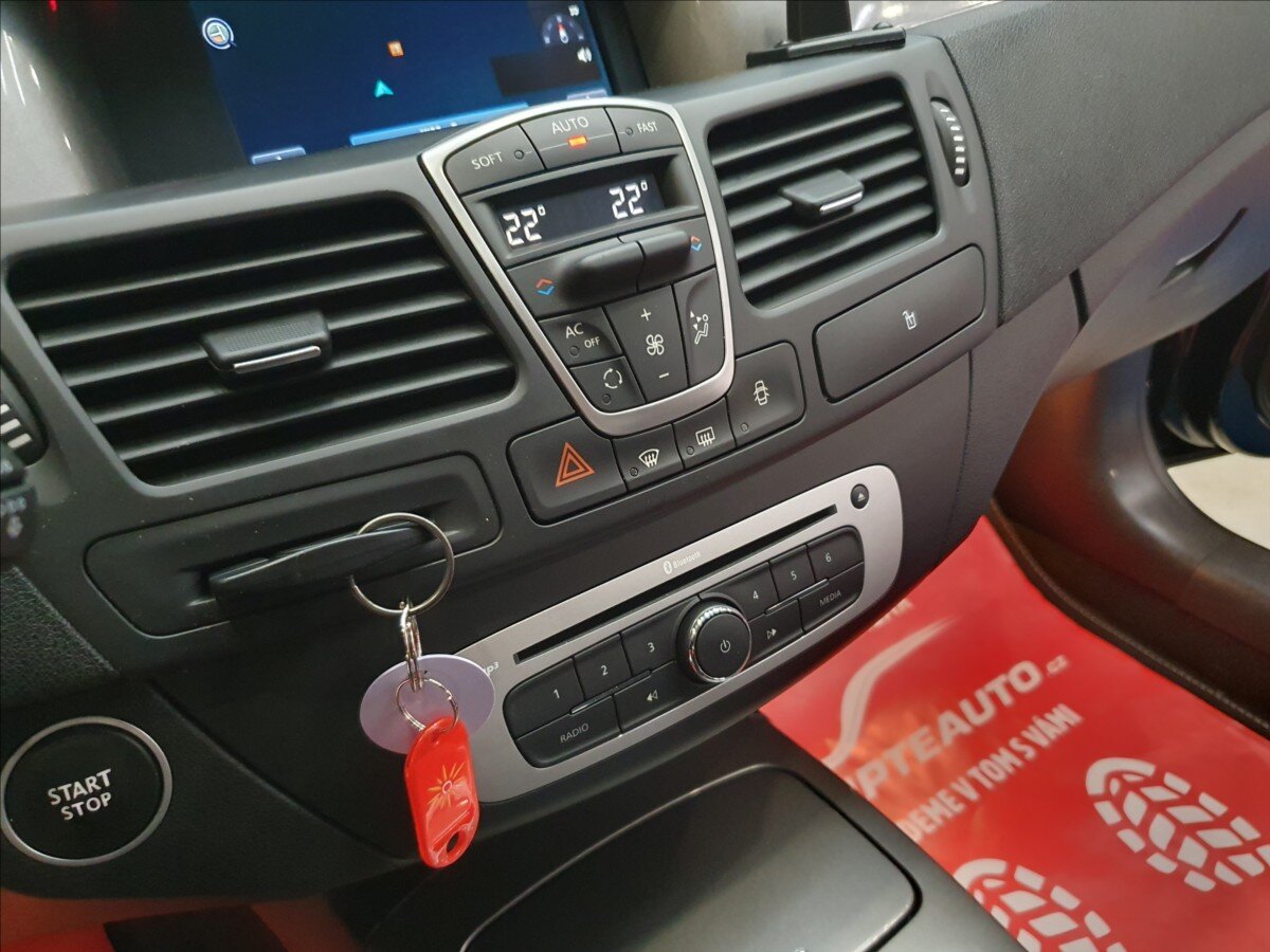 Renault Laguna Kombi 2,0 l 103 kw