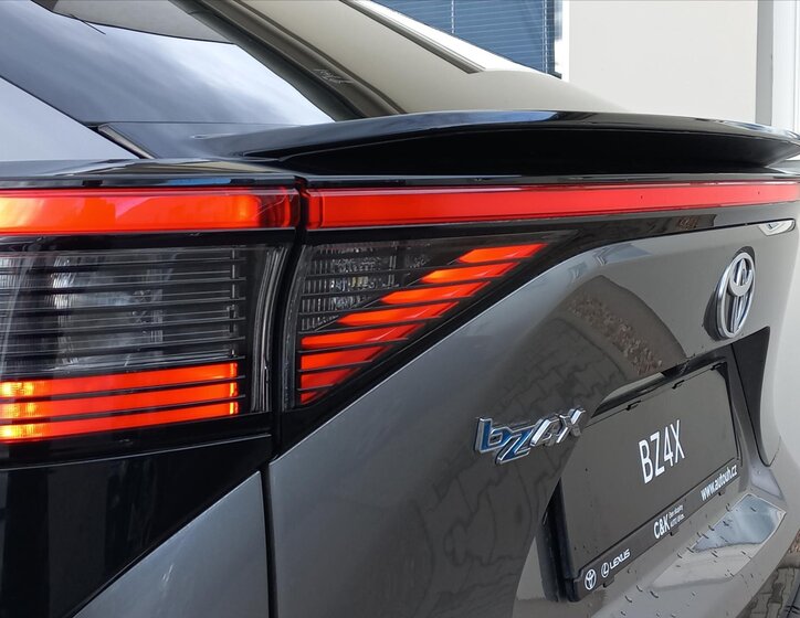 Toyota bZ4X SUV 0,0 167 kw