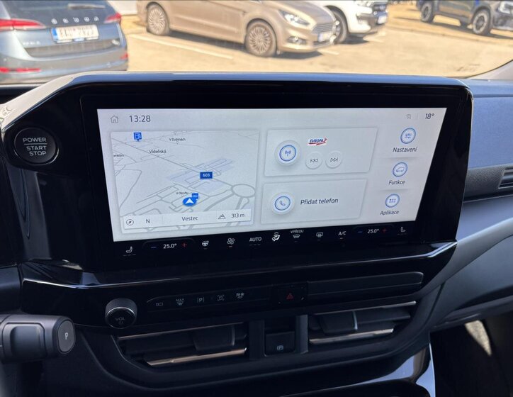 Ford Tourneo Custom Kombi 2,0 l 125 kw