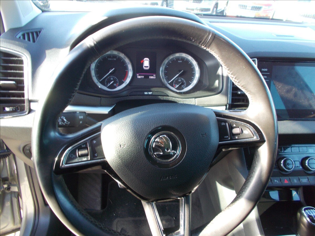 Škoda Karoq SUV / Terénní 2,0 l 110 kw