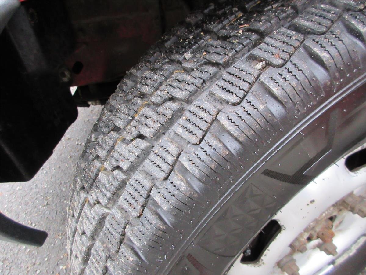 Ford Transit Valník 2,4 l 103 kw