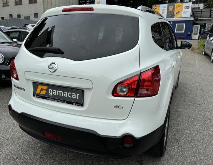 Nissan Qashqai SUV / Terénní 1,5 l 76 kw