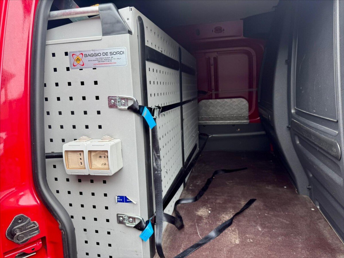 Volkswagen Caddy Ostatní 2,0 l 81 kw