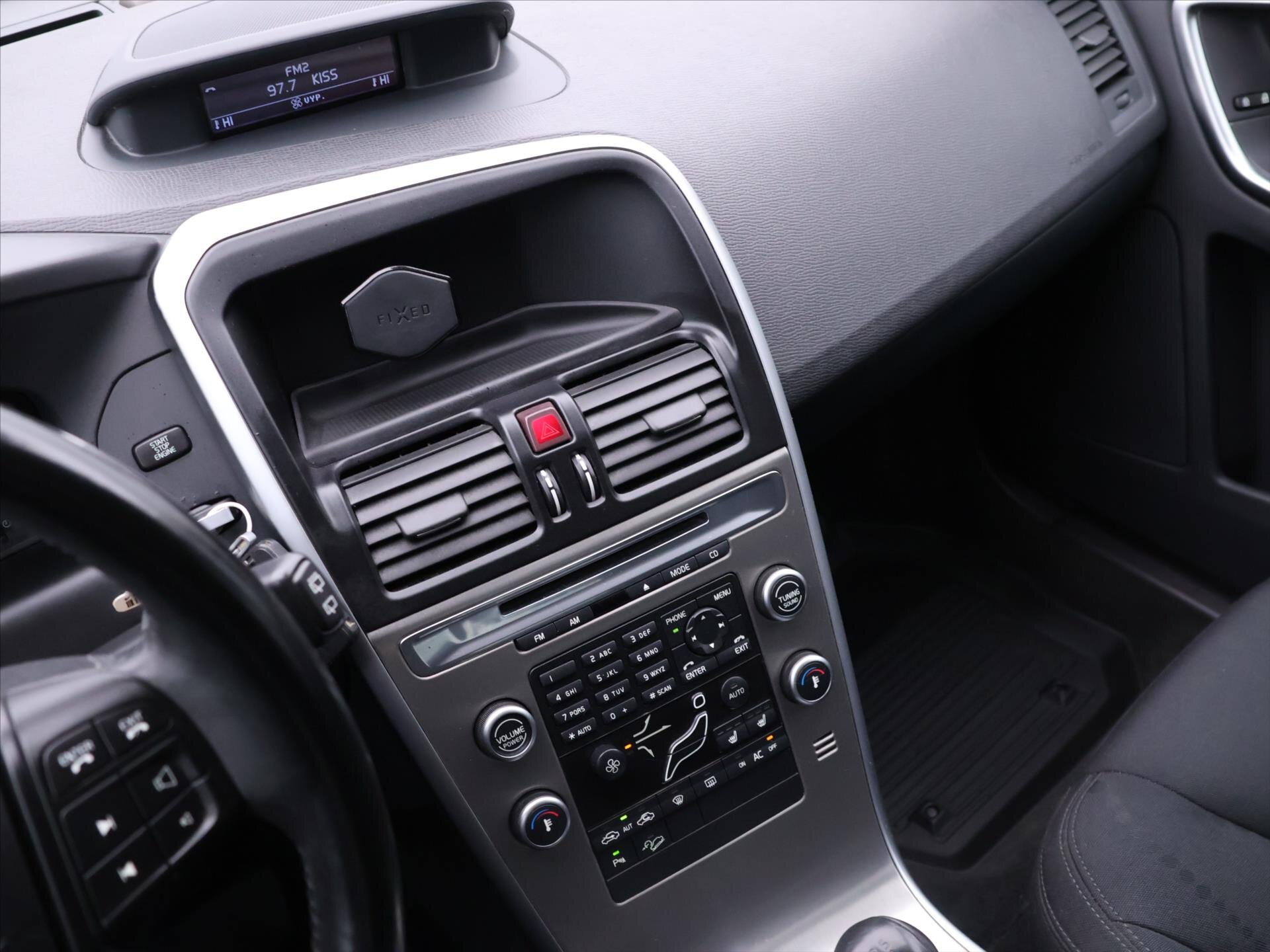 Volvo XC60 SUV 5,2 l 151 kw