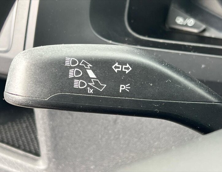 Volkswagen Transporter Valník 2,0 l 75 kw