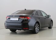 Toyota Corolla Sedan / Limuzína 1,5 l 92 kw
