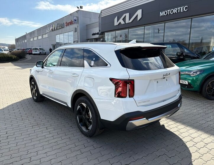 KIA Sorento SUV 1,6 l 155 kw
