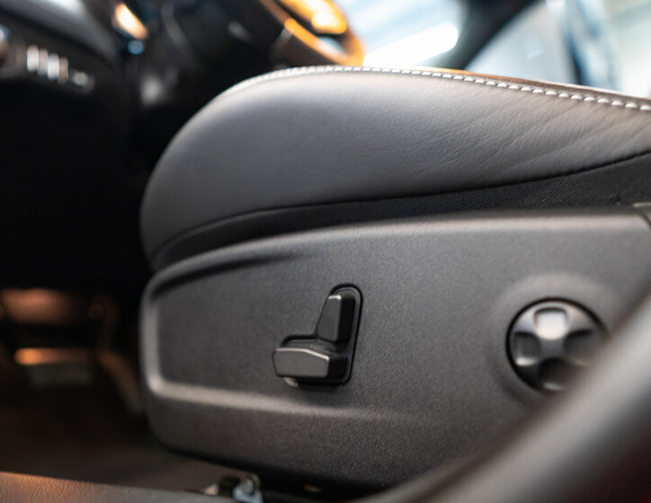 Dodge Charger Sedan / Limuzína 6,2 l 527 kw