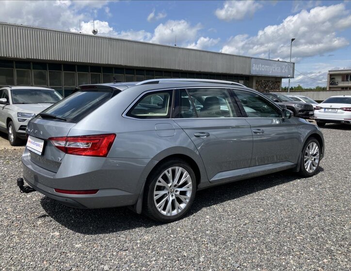 Škoda Superb Kombi 1,4 l 115 kw