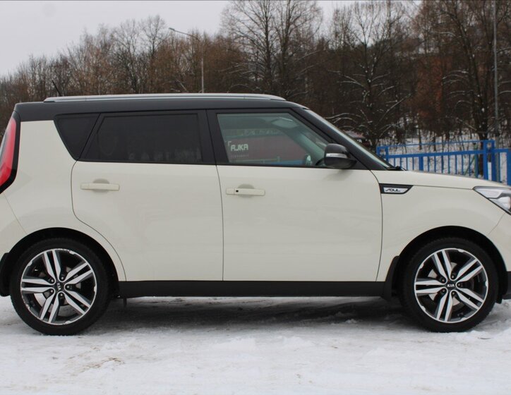 KIA Soul Hatchback 1,6 l 97 kw