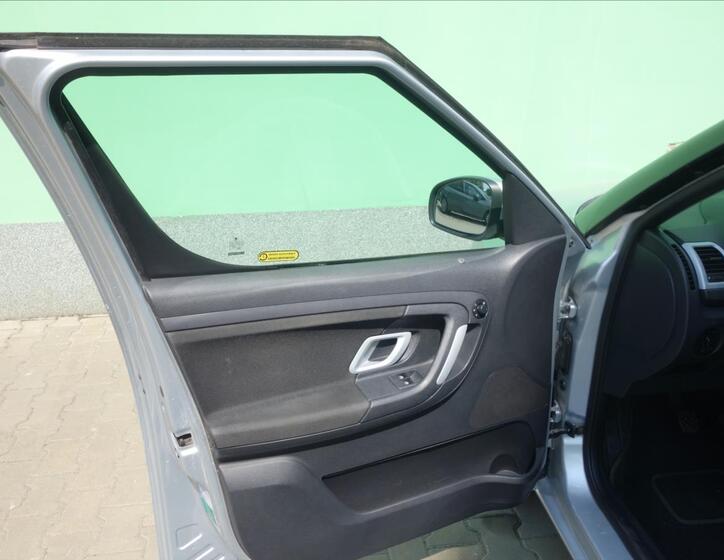 Škoda Roomster 13