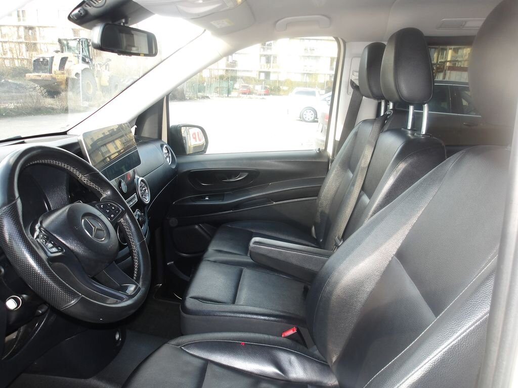 Mercedes-Benz Vito Kombi 2,1 l 120 kw
