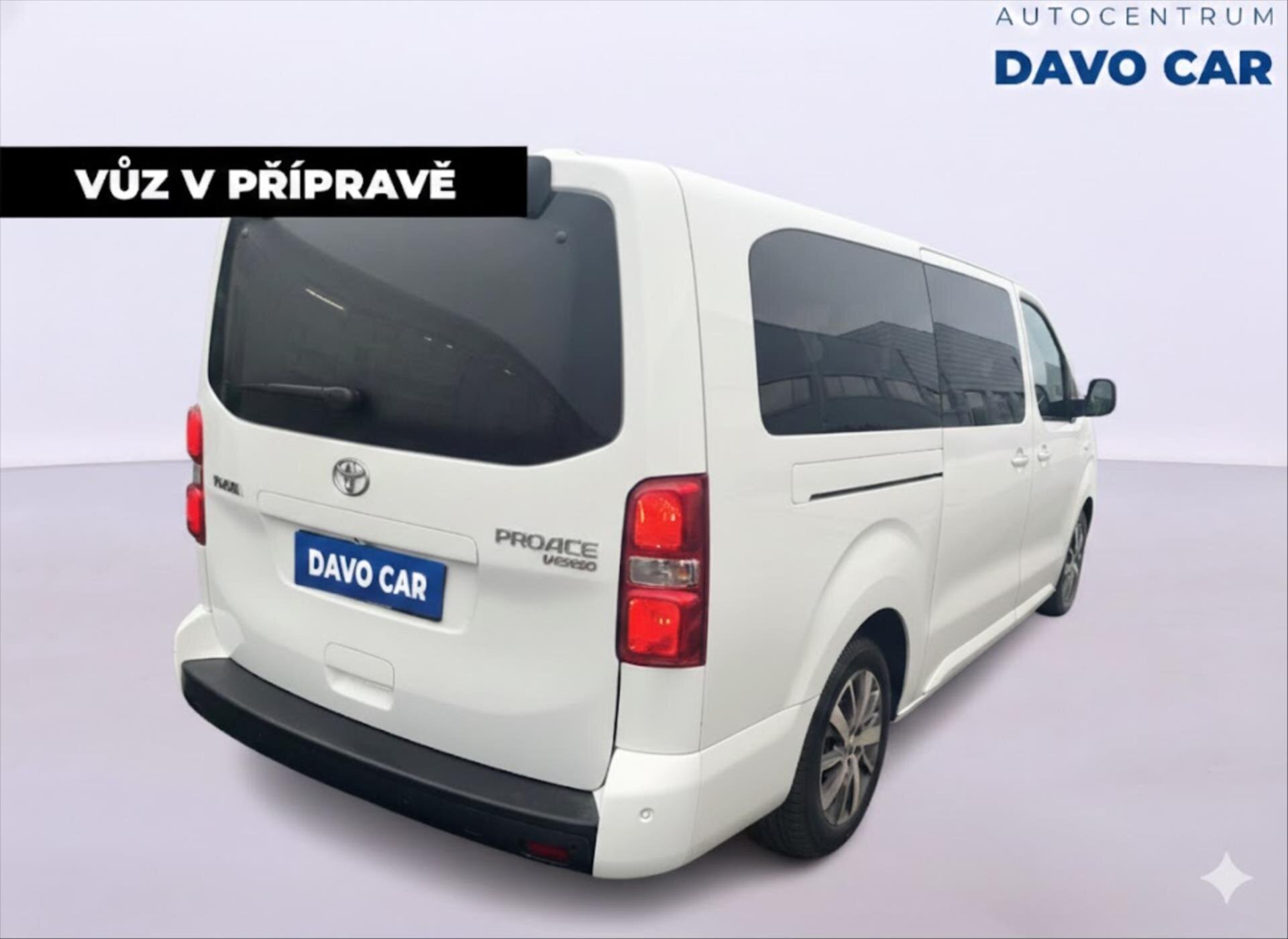 Toyota ProAce VAN-Minibus 2,0 l 106 kw