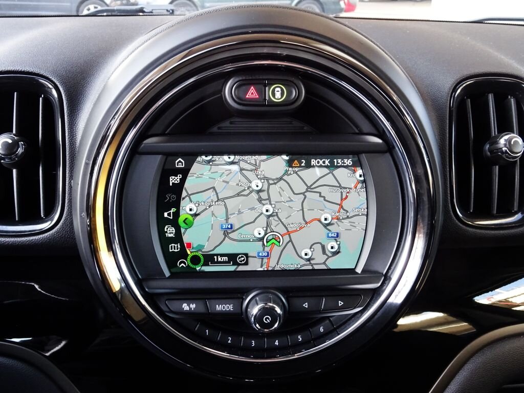 Mini Ostatní Kombi 1,5 l 165 kw