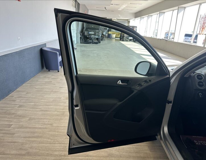 Volkswagen Tiguan SUV / Terénní 2,0 l 103 kw