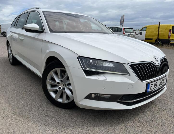 Škoda Superb 47