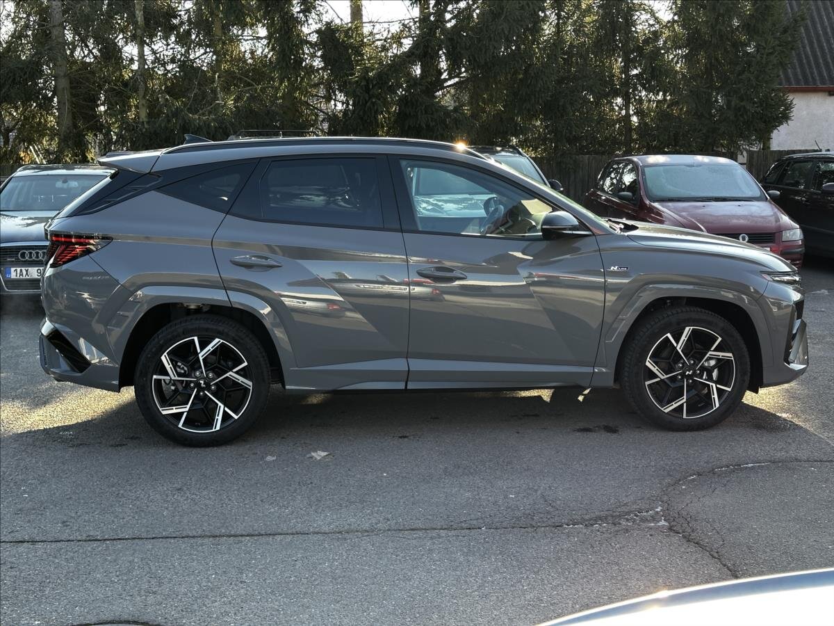 Hyundai Tucson SUV / Terénní 1,6 l 117 kw