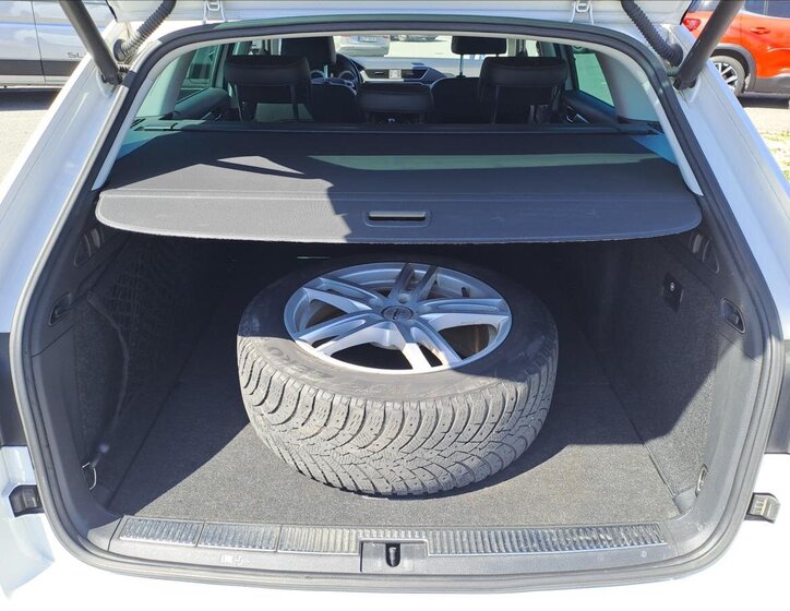 Škoda Superb Kombi 2,0 l 140 kw