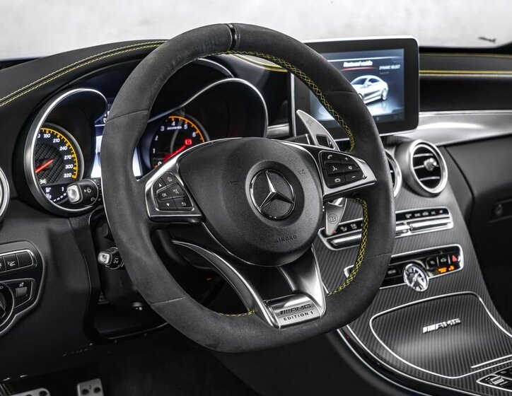 Mercedes-Benz Třídy C Kupé 4,0 l 375 kw