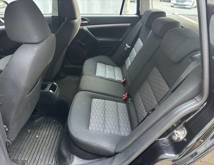 Škoda Octavia Kombi 2,0 l 103 kw