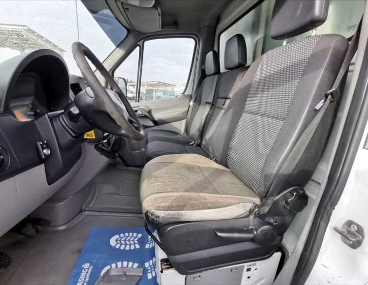Mercedes-Benz Sprinter 5