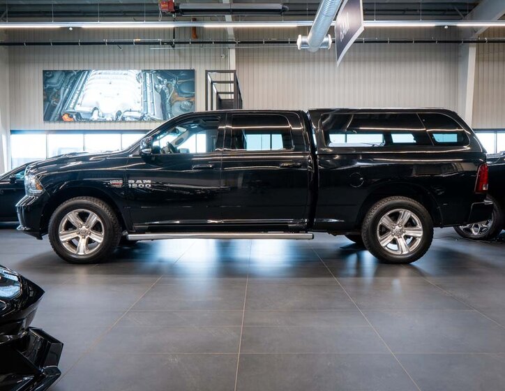 Dodge RAM Pick-up 5,7 l 286 kw