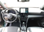 Toyota Yaris Cross 13