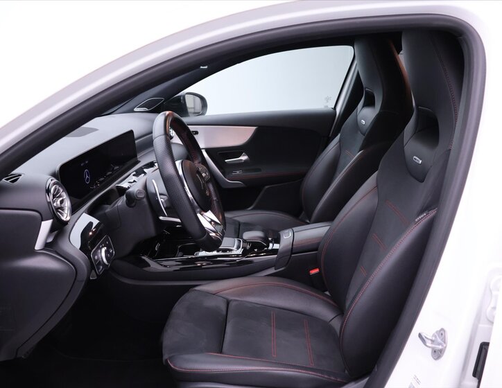 Mercedes-Benz Třídy A 12