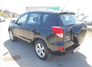 Toyota RAV4 Kombi 2,0 l 112 kw