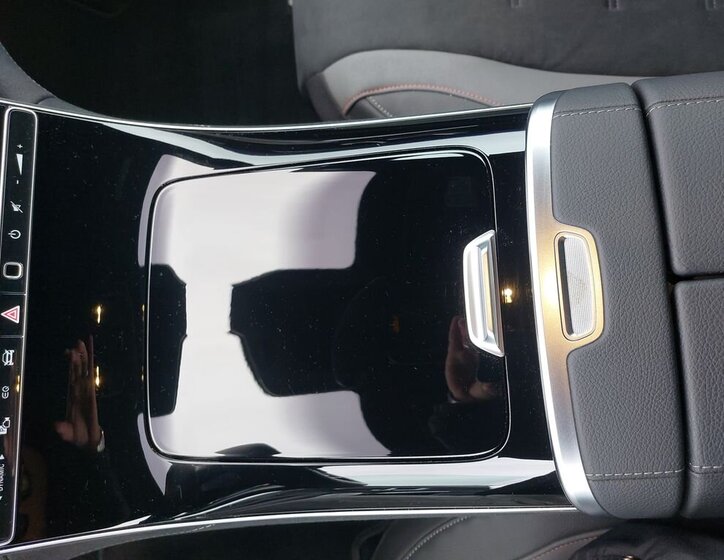 Mercedes-Benz EQE 20