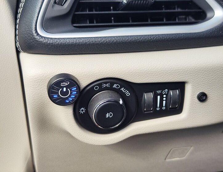 Chrysler Pacifica MPV 3,6 l 214 kw