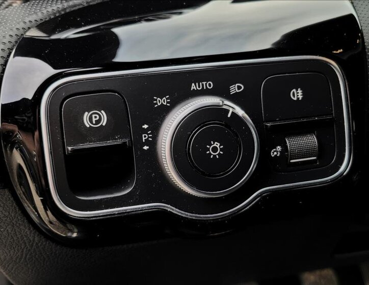 Mercedes-Benz CLA Kombi 2,0 l 85 kw