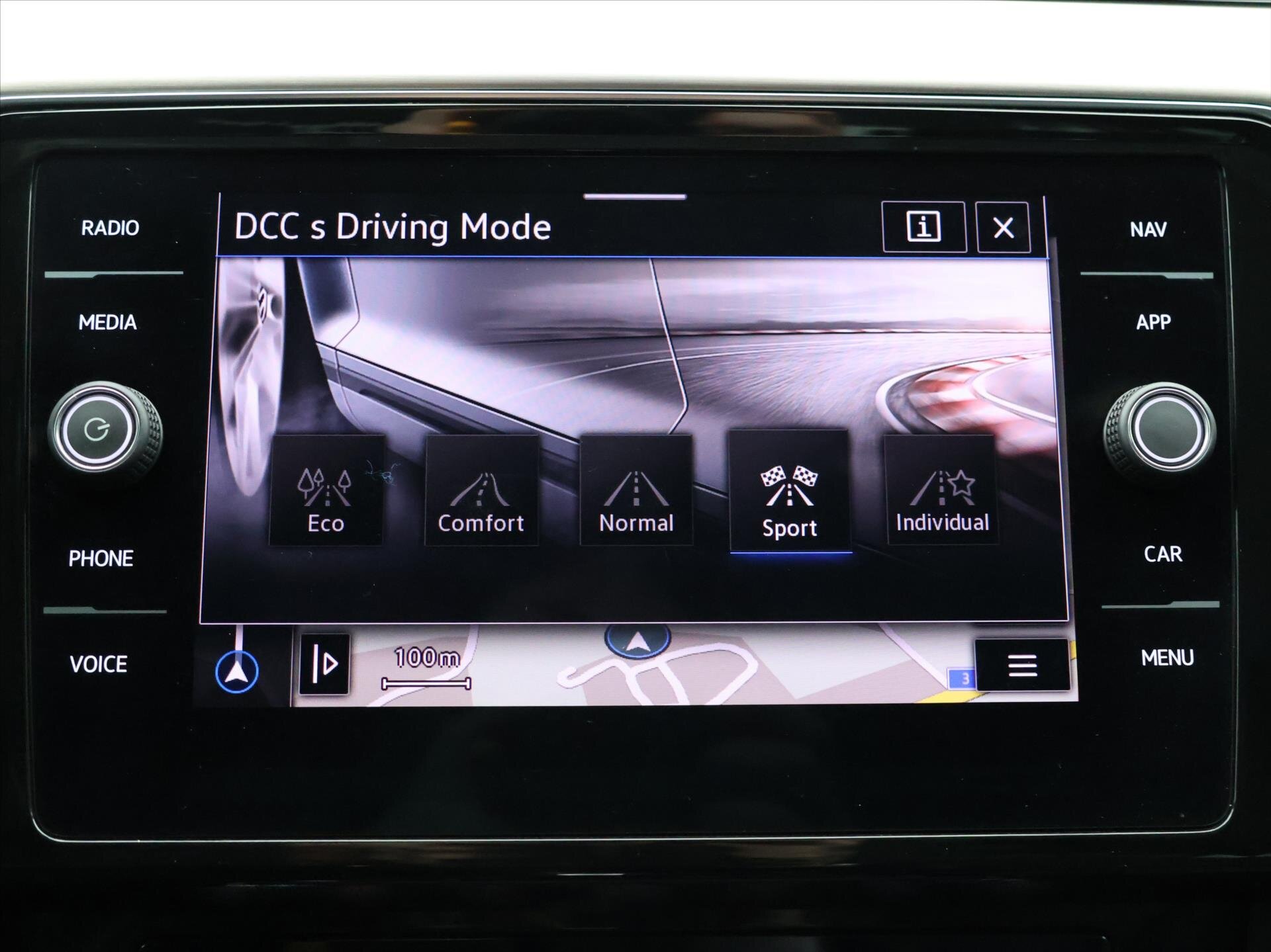 Volkswagen Passat Kombi 2,0 l 206 kw