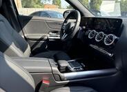 Mercedes-Benz GLA 13