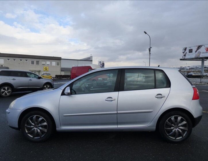 Volkswagen Golf Hatchback 1,6 l 75 kw