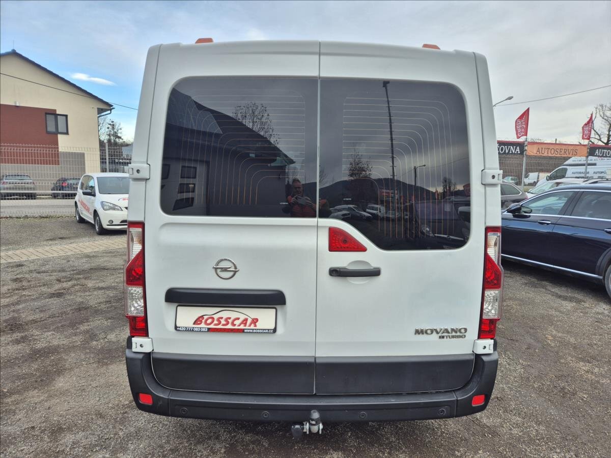 Opel Movano