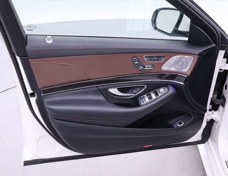Mercedes-Benz Třídy S Sedan / Limuzína 3,0 l 190 kw