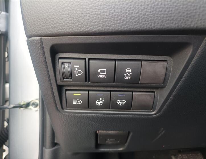 Toyota Yaris Cross 10