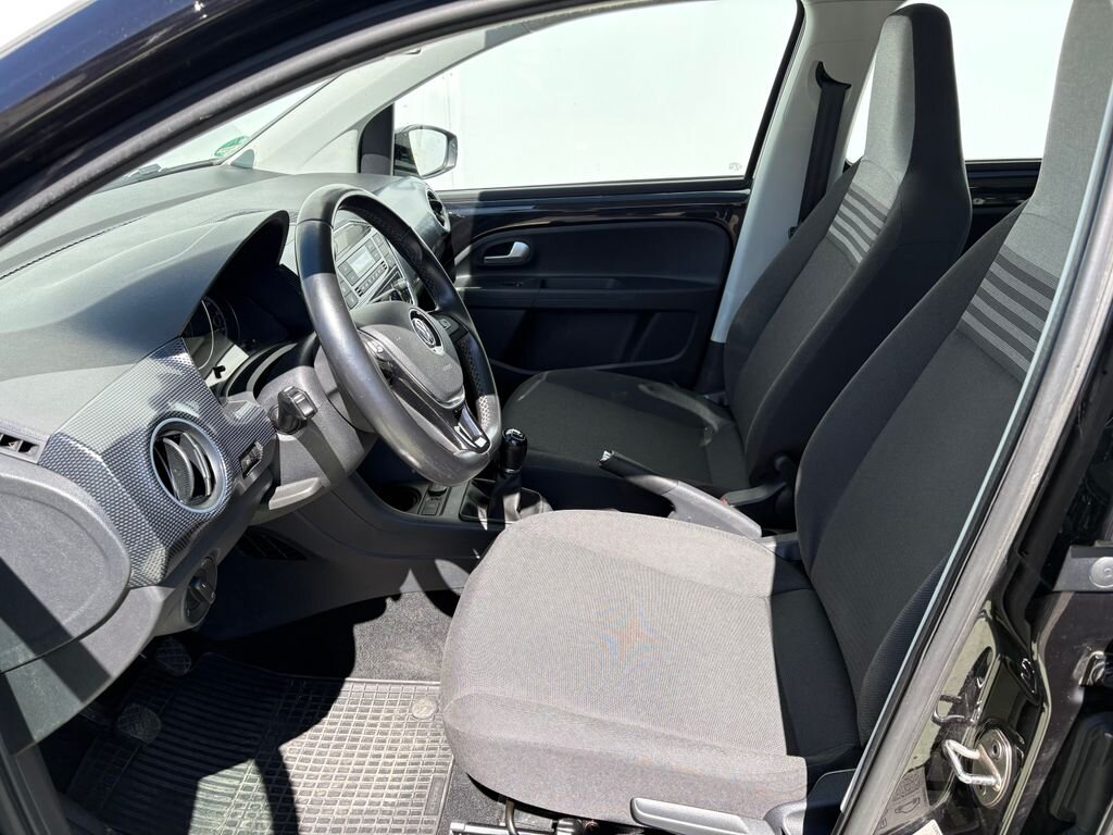 Volkswagen up! Hatchback 999,0 55 kw