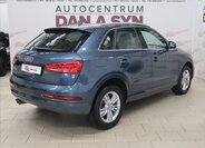Audi Q3 4
