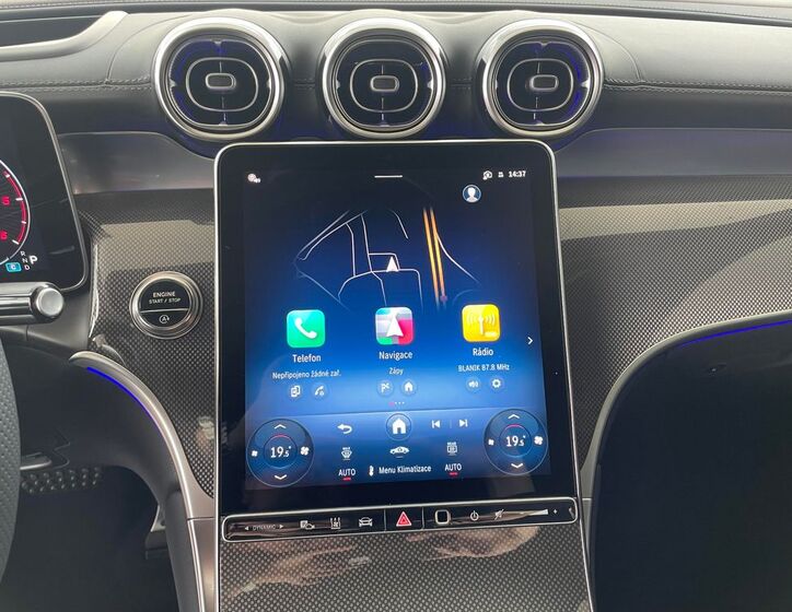 Mercedes-Benz GLC 12